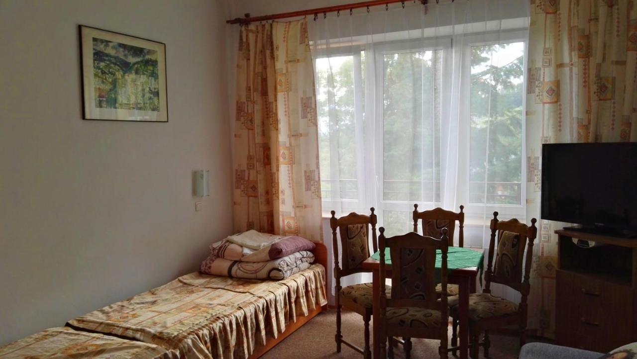 Domy Wczasowe Tryumfy Bed and Breakfast Krynica-Zdrój Exteriör bild