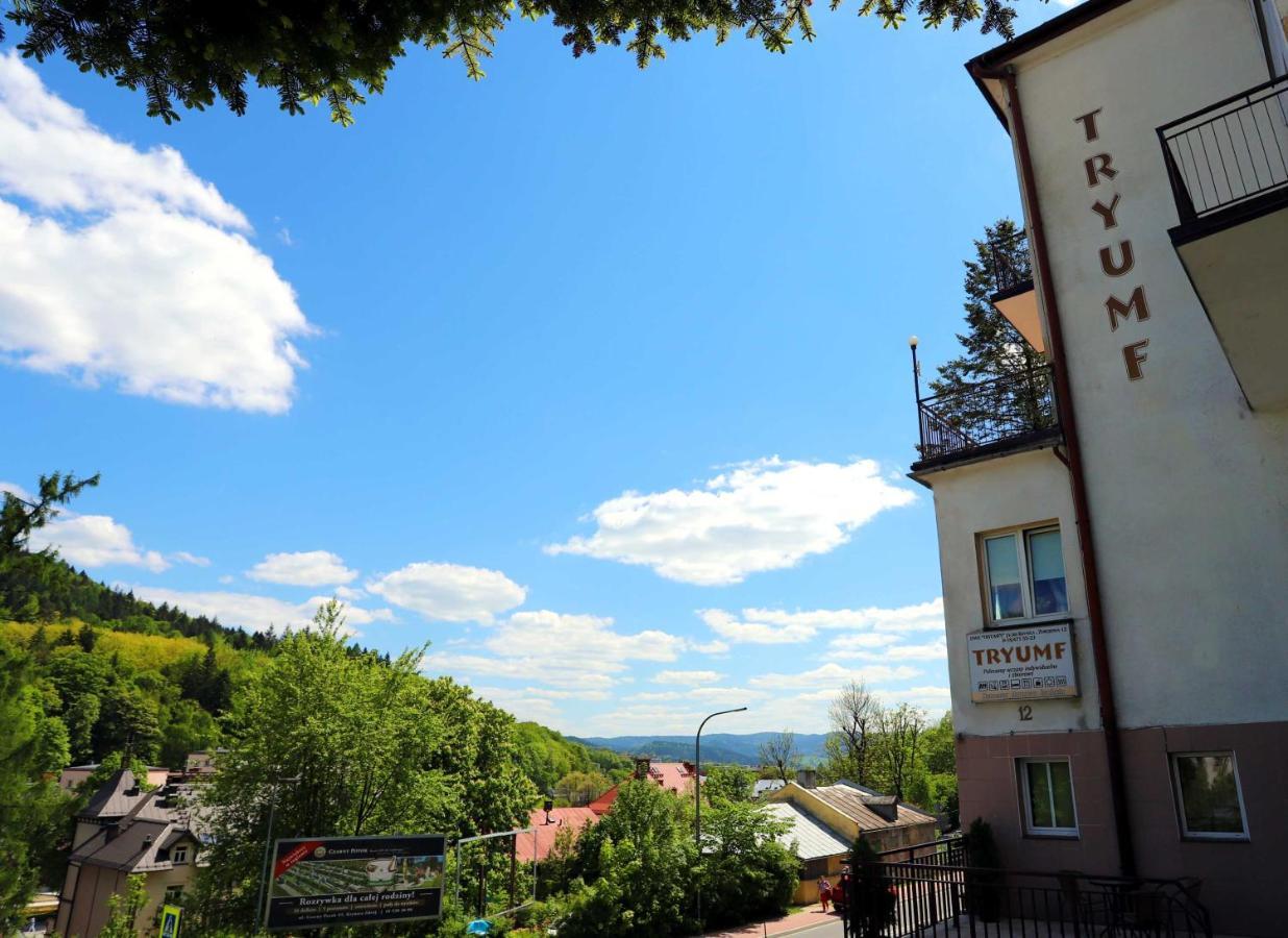 Domy Wczasowe Tryumfy Bed and Breakfast Krynica-Zdrój Exteriör bild