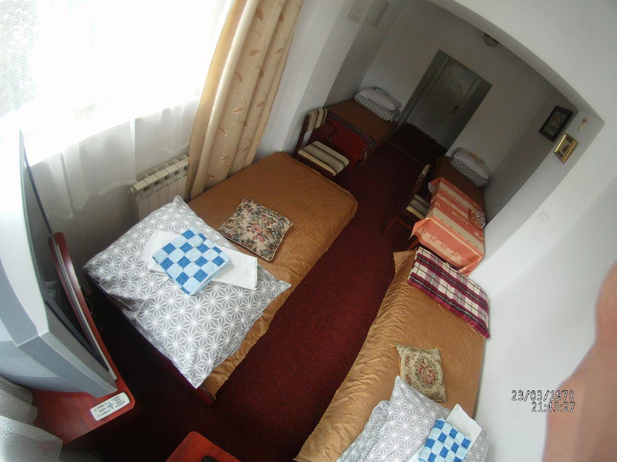 Domy Wczasowe Tryumfy Bed and Breakfast Krynica-Zdrój Exteriör bild