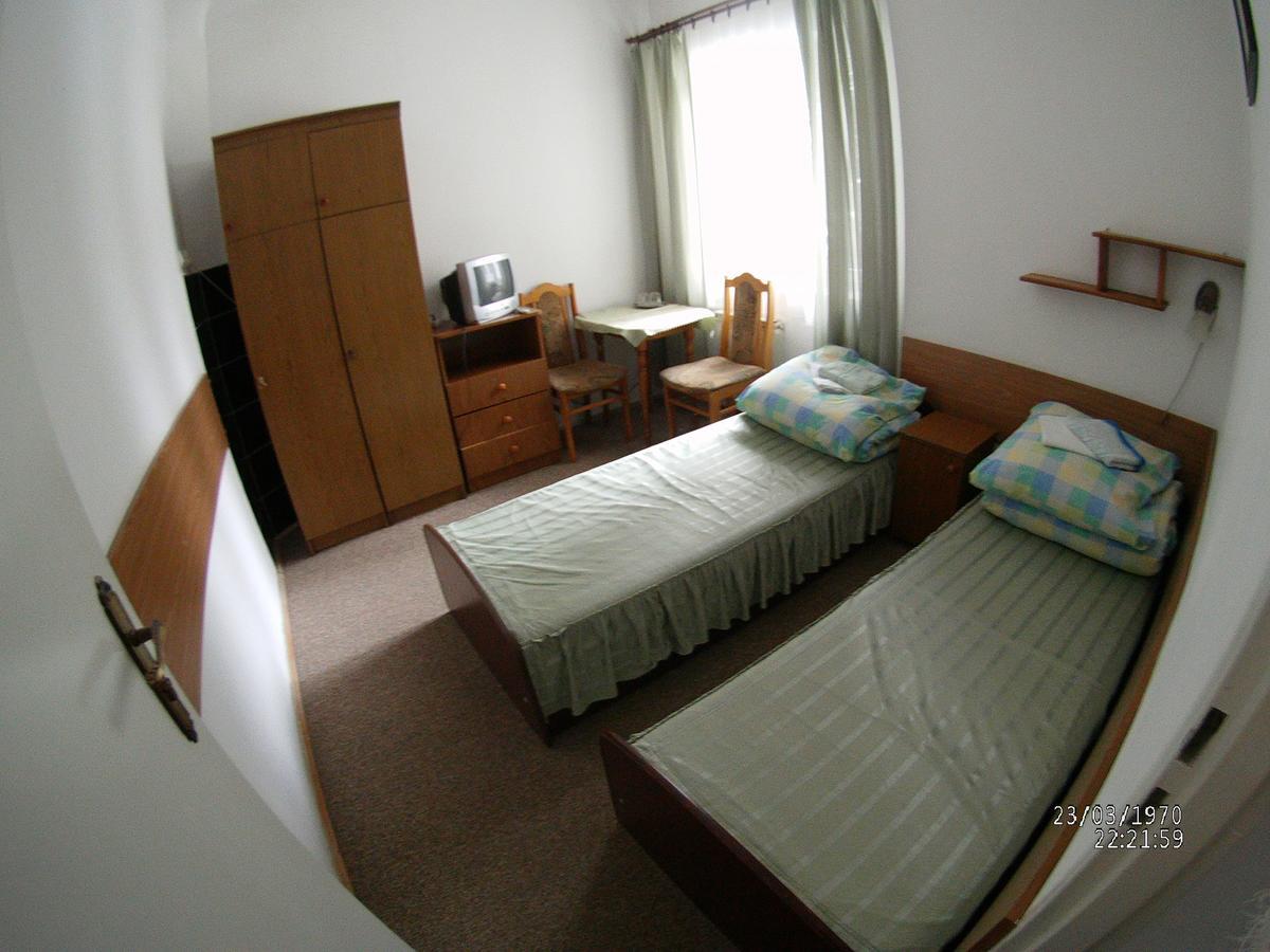 Domy Wczasowe Tryumfy Bed and Breakfast Krynica-Zdrój Exteriör bild